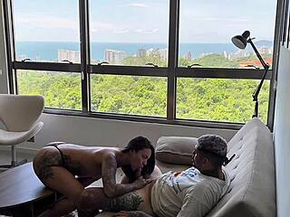 Dormiu sem lençol então meti gostoso sem dó na gostosa with ebony babe riding swollen pussy