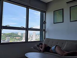 Dormiu sem lençol então meti gostoso sem dó na gostosa with ebony babe riding swollen pussy