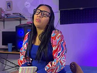 Big tits stepmom wants to get pregnant and seduces her stepson to fill her vagina with creampie in Brazilian roleplay