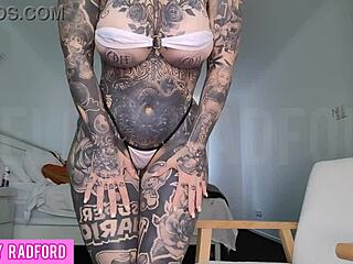 milf tries led vibrating anal butt plug