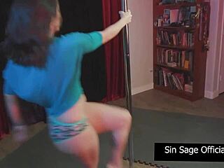 i love multiple orgasms after hot yoga session as fitness pal sinn