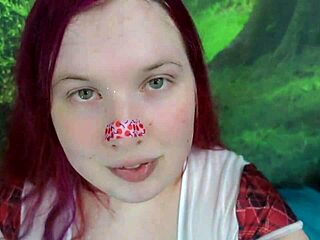 i love shaking my chubby tranny booty while twerking and fucking with a dildo in closeup view for ultimate pleasure