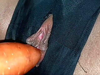 Rich Blowjob Goes Non-Stop