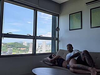 Dormiu sem lençol então meti gostoso sem dó na gostosa with ebony babe riding swollen pussy