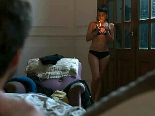 Why is jazmín stuart so provocative in argentinian scenes?