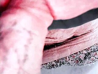 Beautiful Tattooed Cutie Performs Self-Sucking Autofellatio With Pretty Oral Skills