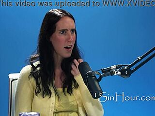 I am a kisser who loves deep passionate kissing reveals babe cadence lux in casting interview