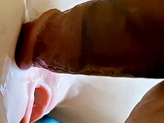 Bestrealdoll female torso sex review - a big real orgasm for an italian milf