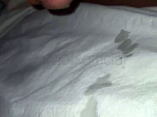 I can't believe how this endowed guy is cumming so hard from his solo handjob on kingofxofficial