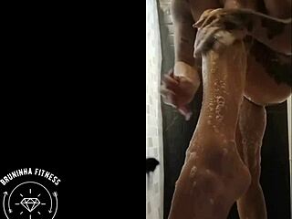 Suggestive Redhead Shaves Smooth Pussy In Steamy Bath Full Video