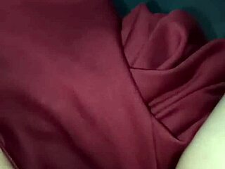 Heating Pussy with Hairdryer All Pissed in Fetish Toilet Scene