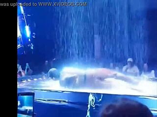 Thai Superstar Nadech's Sexy Dance