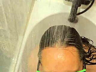 hot wife gives steamy bath blowjob and handjob with fiery nails!