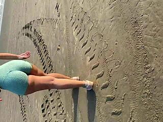 Found this Brazilian big ass hottie and took her to the public toilet for blowjob gaping fetish action!