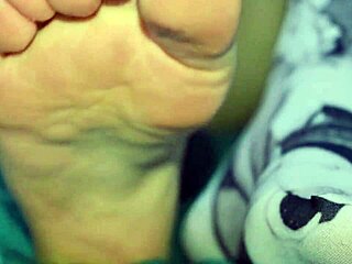 Asmr Feet Joi Sneaking into Stepsisters Room at Night for Toes Play