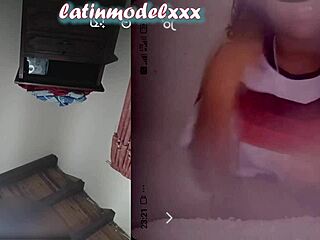 Hot Big Ass Model In A Videocall Sees His Older Lover Masturbate.