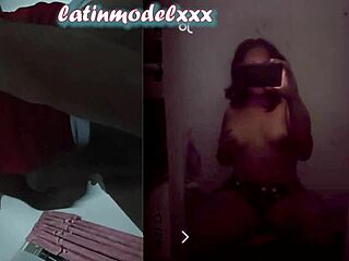 Hot Big Ass Model In A Videocall Sees His Older Lover Masturbate.