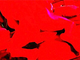 Garota Safada Faz Orgia Sem Camisinha Com 4 Amigos Ao Som De Funk E Luz Vermelha In Wild Gangbang