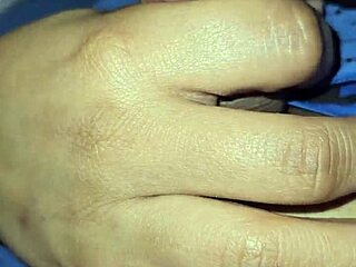 This mature woman gives me oral sex! Then she offers her ass for fucking in part 1 with squirting.