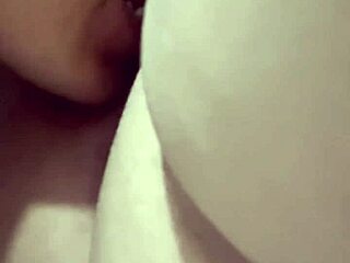 Oh man, que rico es lamer el coño de una madura, like this hot Mexican housewife in our swingers group at the gym, her ass bent over for doggystyle anal fun