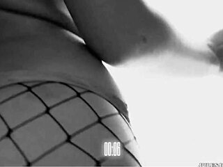 Can you beat the ultimate jerk off challenge with metronome?