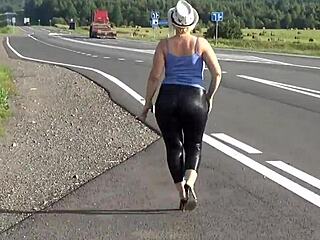 Big ass in leather leggings