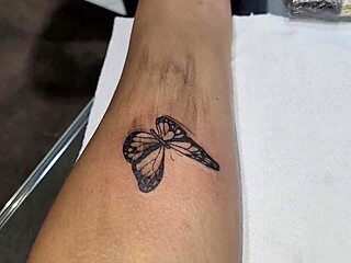 The guy got a tattoo on his latina girl in exchange for her big ass