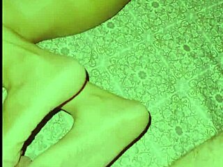 i love asian bondage with hardcore sex. only big monster cocks please.