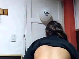 argentinian culona performs twerk moves in a lively dance routine showcasing rhythm and style