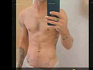 Selfie comp tha channel