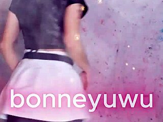 Bonneyuwu Dances in Cute White Skirt with Pigtails