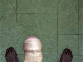 Double angle masturbation session with amateur solo play.