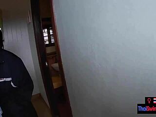 Amateur Teen 18+ Thai Girlfriend Sucks And Rides Big Cock In Mountain Fuck