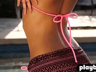 PERFECT EBONY TEEN Babe EXPOSES Black Ass