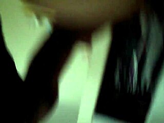 De perrito se cojen a esta nalgona dice ay si with teasing intensity