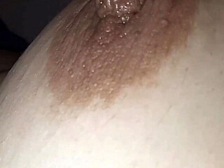 Hey, ever seen milk squirting from milf's balloon tits like this?