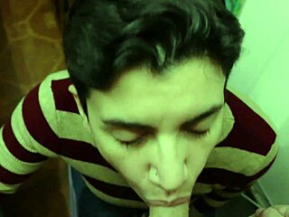 i enjoy this old school facial from pov handheld camera angle