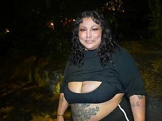 So Peachy Garcia meets this stranger in Marietta Atlanta for big ass Latina clown cosplay sex.