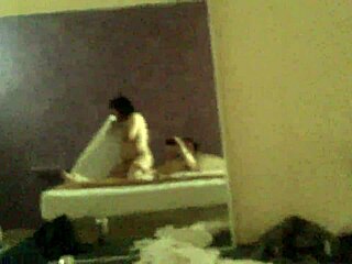 Hey, check out mi amante la nalgona getting wild in that hotel room