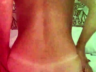 why does this delicious wife love showing off her ass?