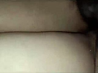 Queen Darla plaagt je genadeloos met edging femdom en facesitten tot je smeekt