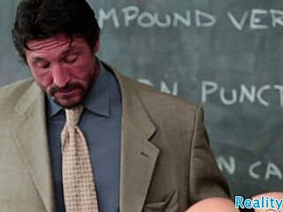 Seductive babe gets pounded in full movie with glamour stockings and missionary positions in a reality seduction storyline