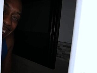 Gypsy Rose Craves Endless Sex Sessions!