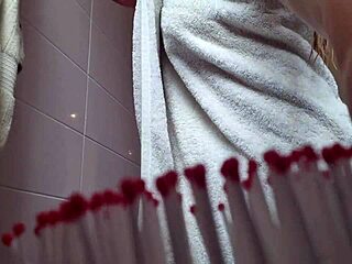 She pulled a video from youtob with mah santos getting off solo