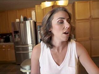 i'm impregnating my girlfriend's hot mom lauryn mae with creampie in bedroom roleplay from wca productions