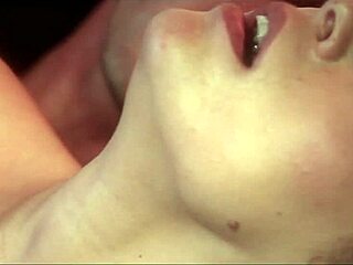 Glamour Babe Gives Handjob And Blowjob With Cumshot Facial On Huge Load In Quickie Tease