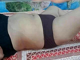 i'm loving this bollywood fantasy with indian nurse xxx sex