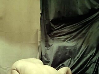 2025 03 08 esclave f serves as human urinal in bondage with buttplug and spanking