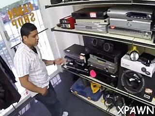 suck it, exhibitionist amateur