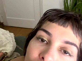 Worship my body now! Feel my mouth and get your POV gift!